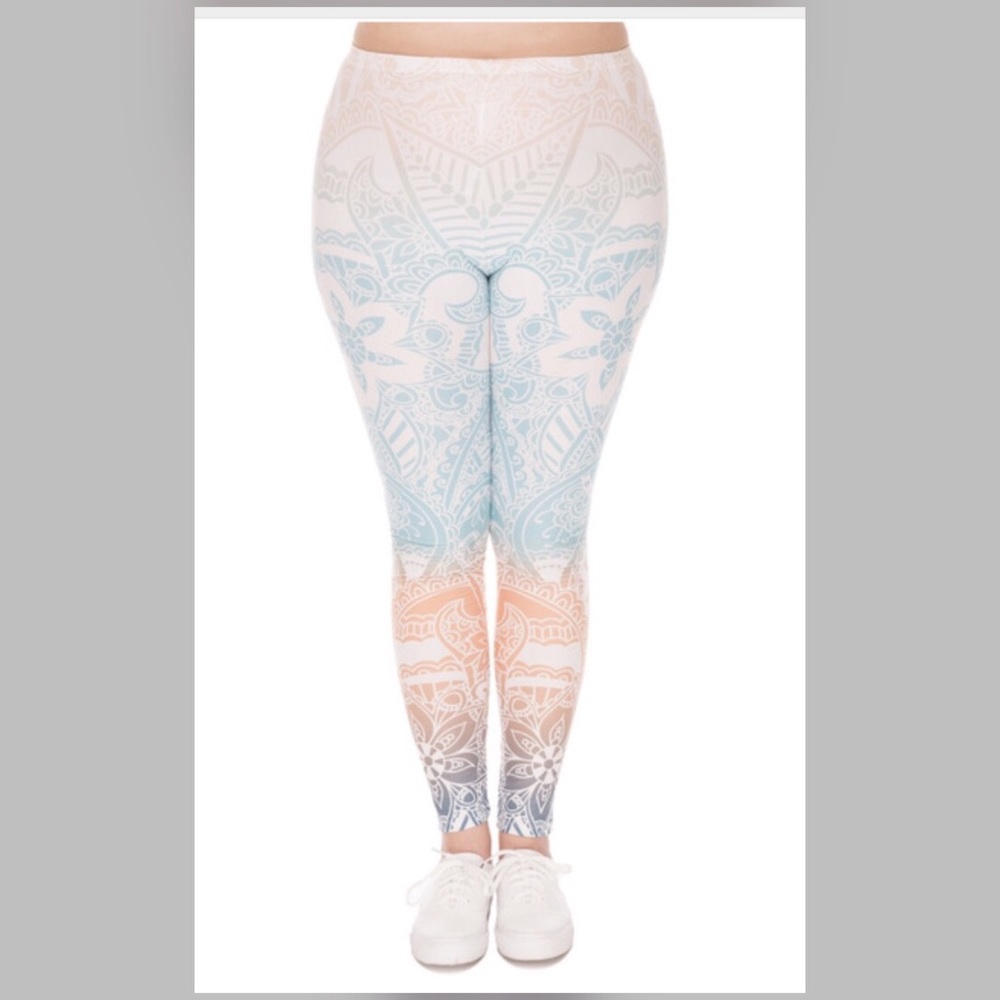 Plus Size Aztec Leggings New